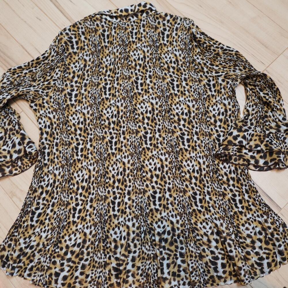 Essentials by Milano Leopard Print Pleated Peplum Button Up Blouse Y2K Glam 1X - Picture 6 of 6